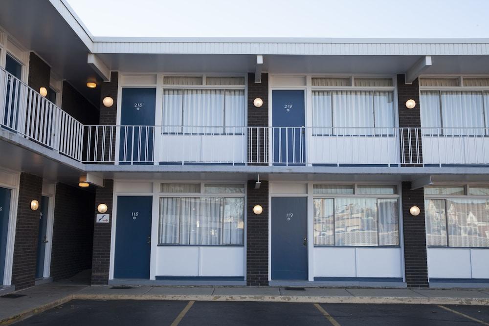 Heart O' Chicago Motel Exterior foto